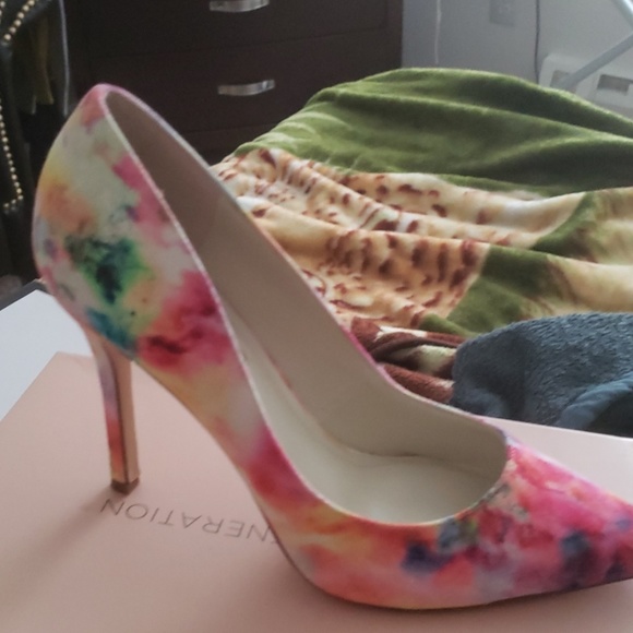 BCBGeneration - Picture 3 of 3